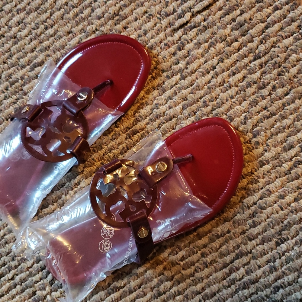 Tory Burch for flops size 8